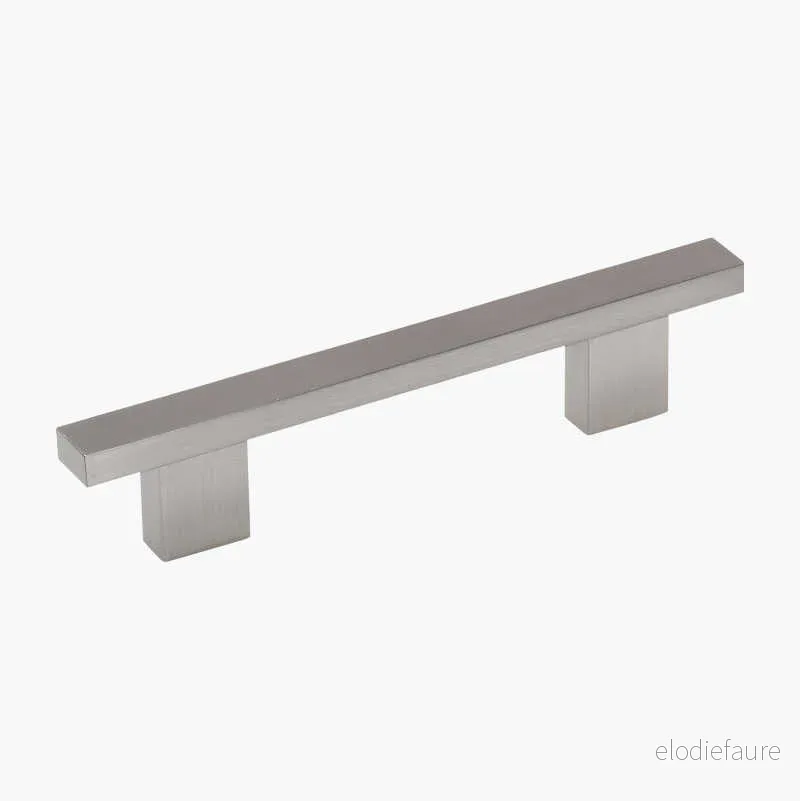 Håndtak, kvadrat, 137 mm v:6745608 Håndtak, kvadrat, 137 mm v:6745608