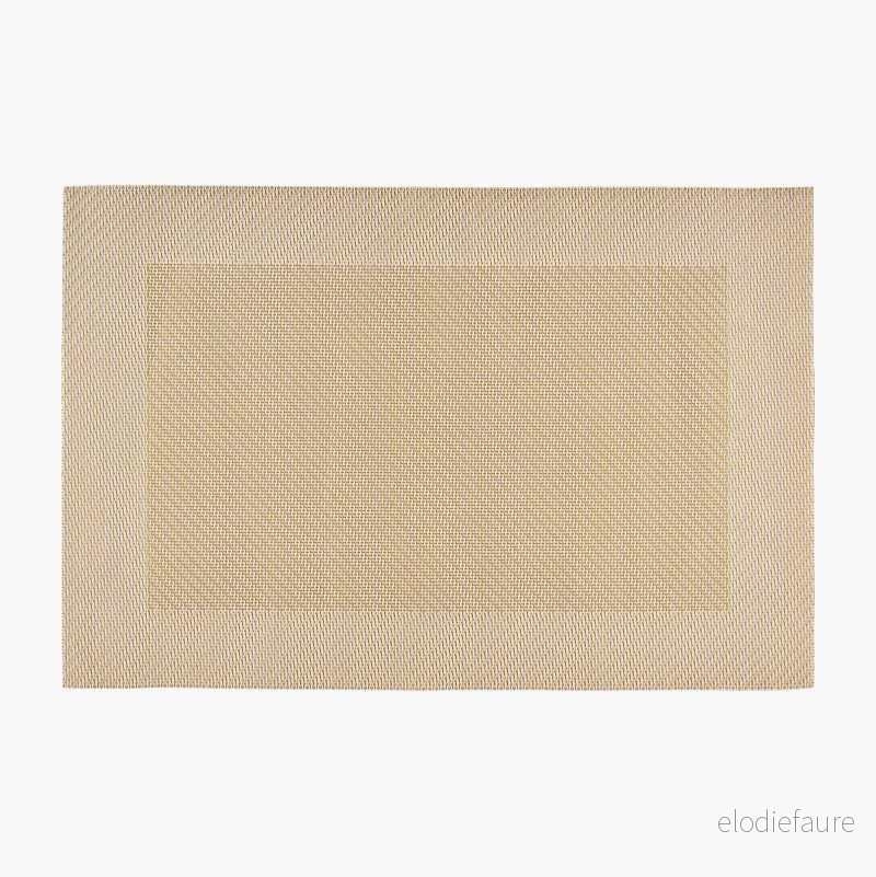 Dekkebrikke, 45 x 30 cm, beige v:4425358 Dekkebrikke, 45 x 30 cm, beige v:4425358
